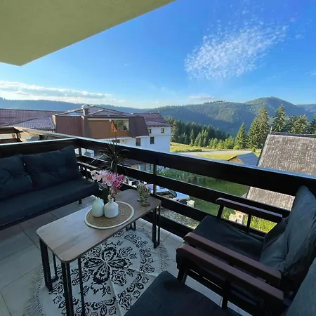 Mountain View Vlasic * Sisava